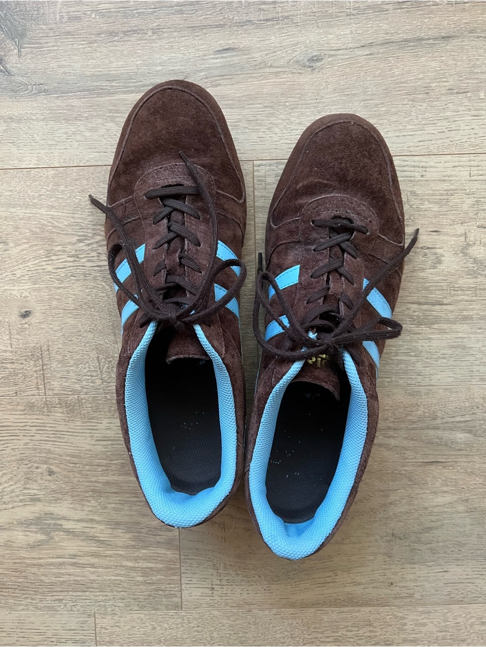 Men’s Gola Brown Suede Athletic Sneakers with Light Blue Trim size 13